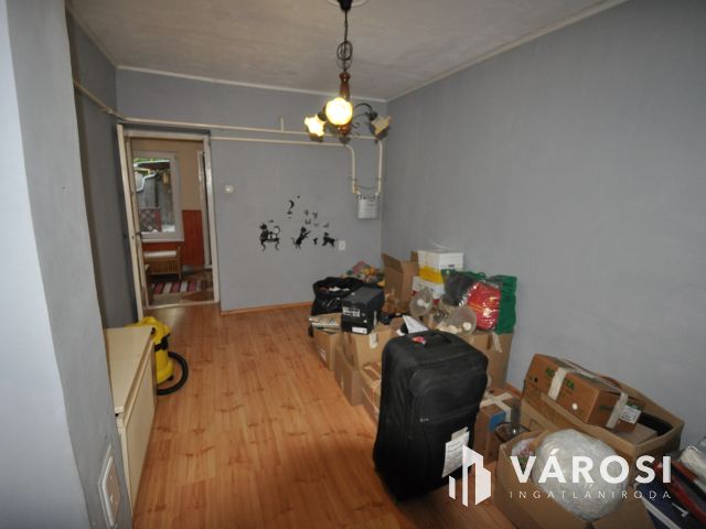 OTTHON, JÓ ÁRON !