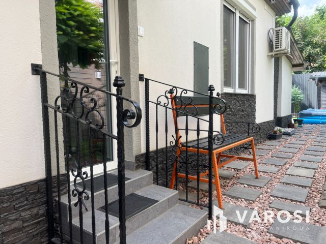 Gyönyörű Szép Két Lakásos Ingatlan! Ne Hagyd Ki!