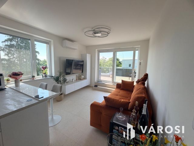 Élet a város felett - Panorámás penthouse Szombathelyen