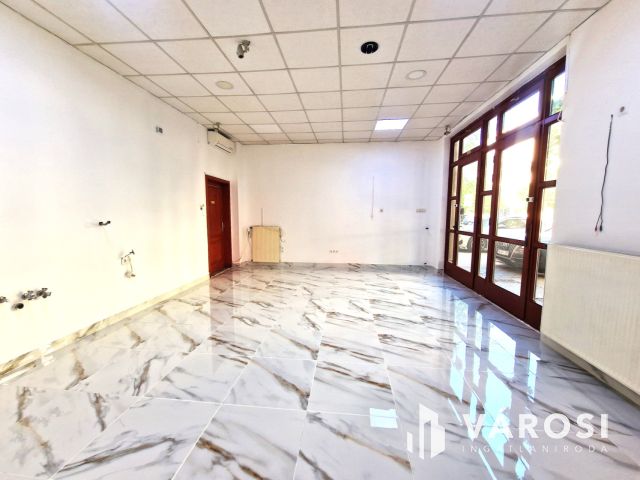 KIADÓ, 67m2 prémium üzlethelyiség a belváros szívében!